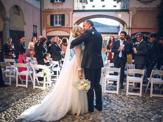 Il matrimonio di Stefano e Chiara a Azzate, Varese 54