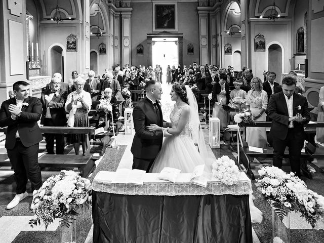 Il matrimonio di Davide e Solidea a Riva di Solto, Bergamo 12