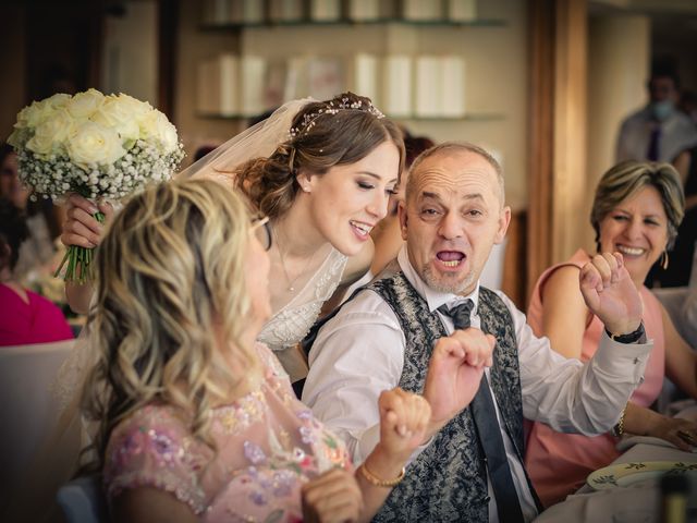 Il matrimonio di Davide e Solidea a Riva di Solto, Bergamo 19