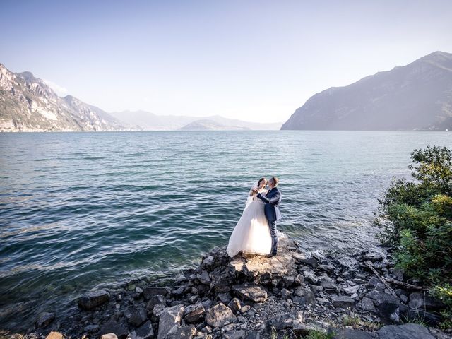 Il matrimonio di Davide e Solidea a Riva di Solto, Bergamo 24