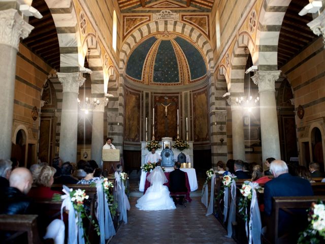 Il matrimonio di Antonio e Ilaria a Cecina, Livorno 27