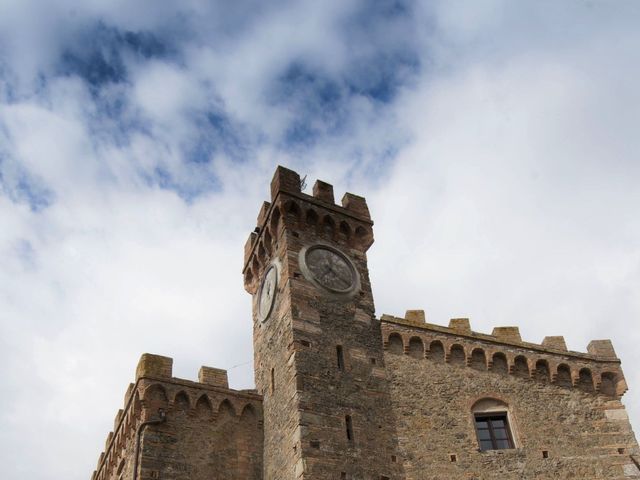 Il matrimonio di Antonio e Ilaria a Cecina, Livorno 60