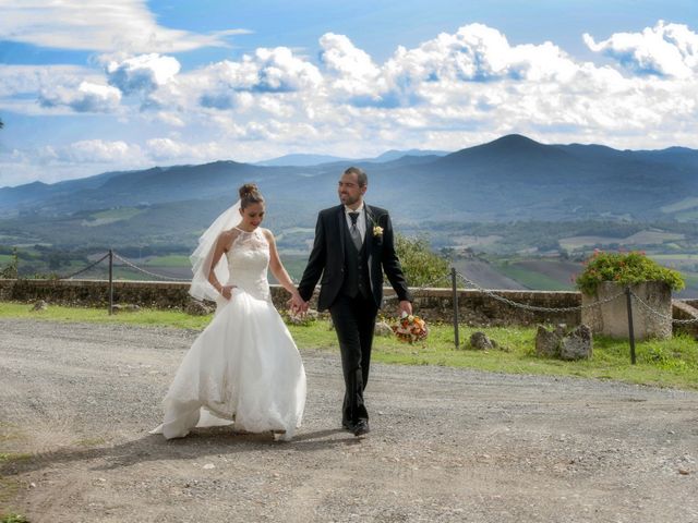 Il matrimonio di Antonio e Ilaria a Cecina, Livorno 61