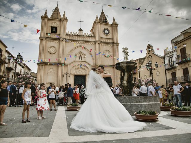 Il matrimonio di Francesca e Tony a Vallelunga Pratameno, Caltanissetta 83