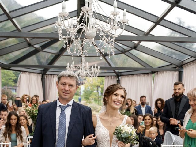 Il matrimonio di Nicoleta e Sandu a Bergamo, Bergamo 25
