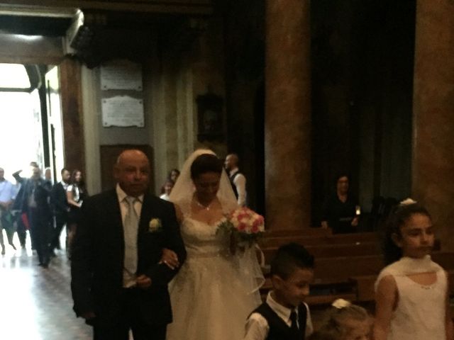 Il matrimonio di Massimo  e Paola a Turate, Como 27