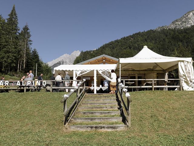 Il matrimonio di Marco e Elis a Calalzo di Cadore, Belluno 107