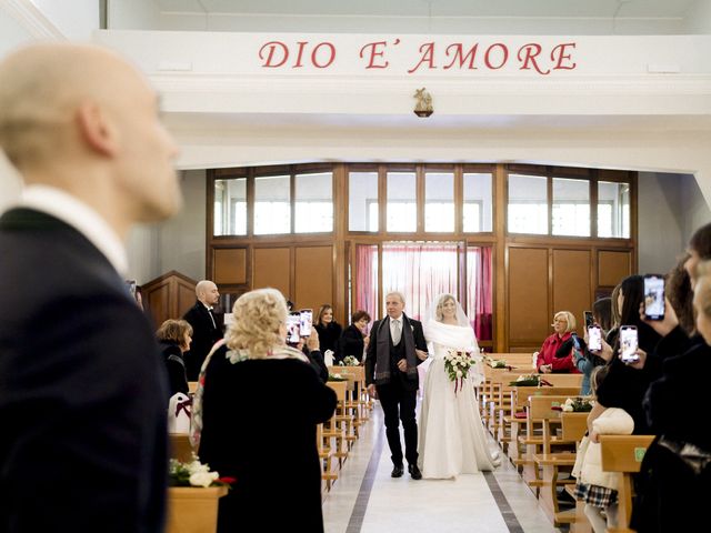Il matrimonio di Valentina e Dario a Napoli, Napoli 18