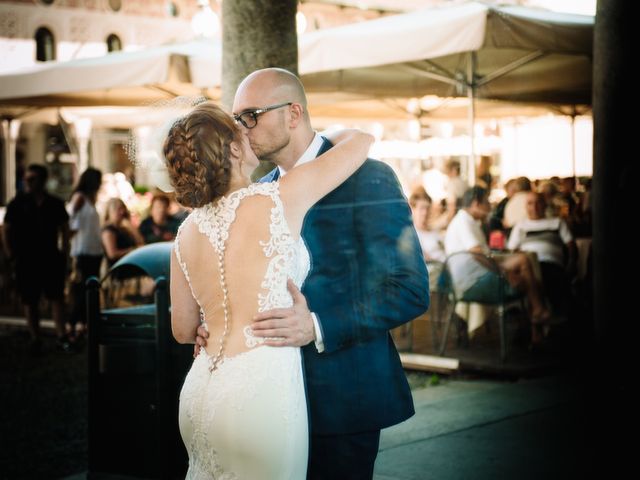 Il matrimonio di Amy e Alessandro a Vigevano, Pavia 123