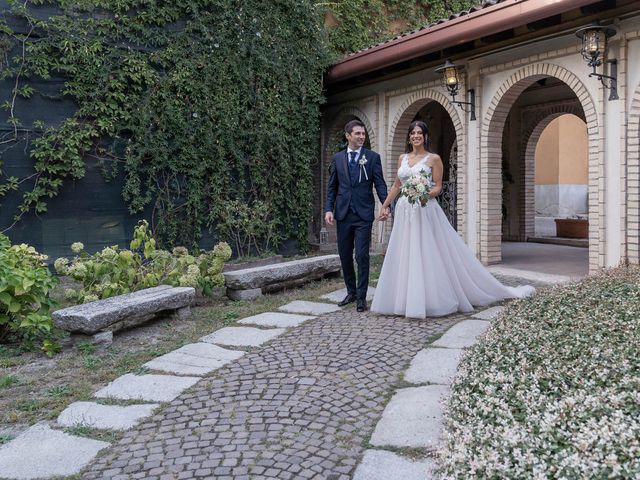 Il matrimonio di Giacomo e Silvia a Pessano con Bornago, Milano 24
