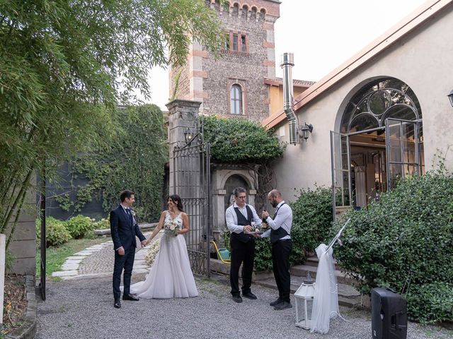 Il matrimonio di Giacomo e Silvia a Pessano con Bornago, Milano 32