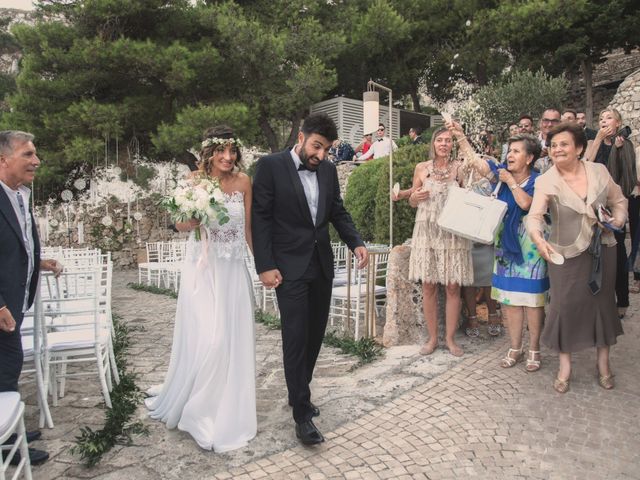 Il matrimonio di Enrico e Sara a Gagliano del Capo, Lecce 9