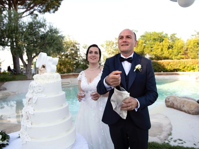 Il matrimonio di Simona e Massimo a Alba Adriatica, Teramo 28