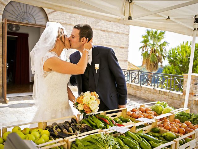 Il matrimonio di Mirko e Giada a Altidona, Fermo 35