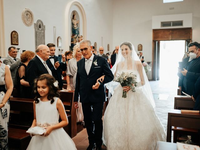 Il matrimonio di Lino e Elisa a Milazzo, Messina 54