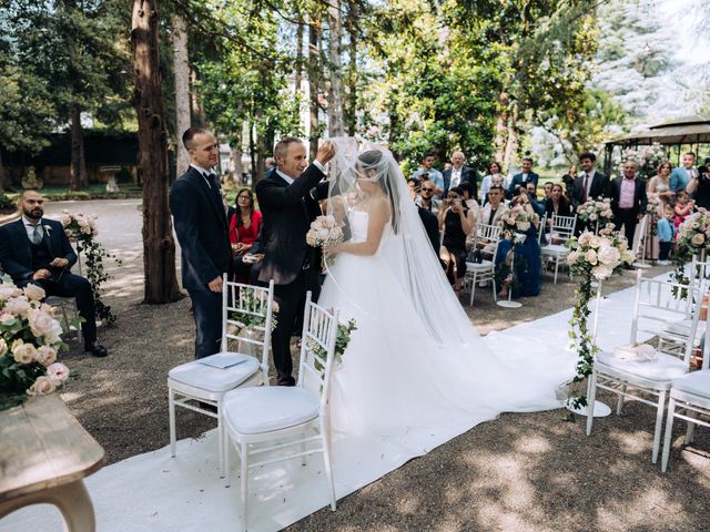 Il matrimonio di Andrea e Marinela a Carvico, Bergamo 28