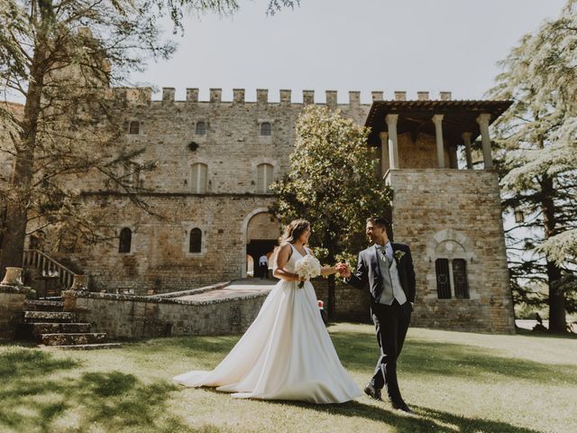 Il matrimonio di Raffaele e Giulia a Castelnuovo Berardenga, Siena 121