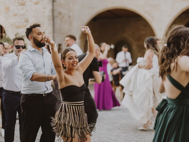 Il matrimonio di Raffaele e Giulia a Castelnuovo Berardenga, Siena 151