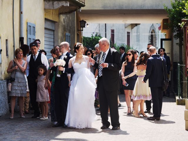 Il matrimonio di Wenting e Lorenzo a Laveno-Mombello, Varese 8
