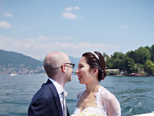 Il matrimonio di Wenting e Lorenzo a Laveno-Mombello, Varese 11