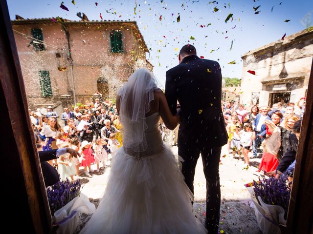 Il matrimonio di Fabrizio e Giulia a Sorano, Grosseto 28