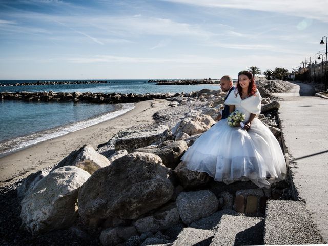 Il matrimonio di Emanuela e Matteo a Porto Sant&apos;Elpidio, Fermo 53