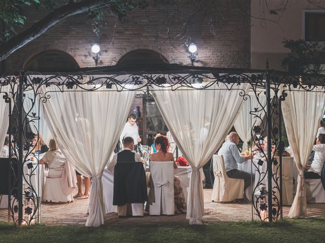 Il matrimonio di Nicola e Erika a Roncoferraro, Mantova 32