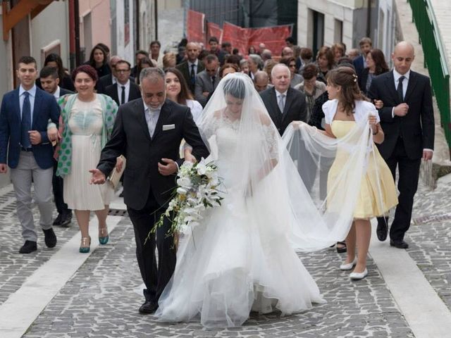 Il matrimonio di Irene e Roberto a Pescopennataro, Isernia 3