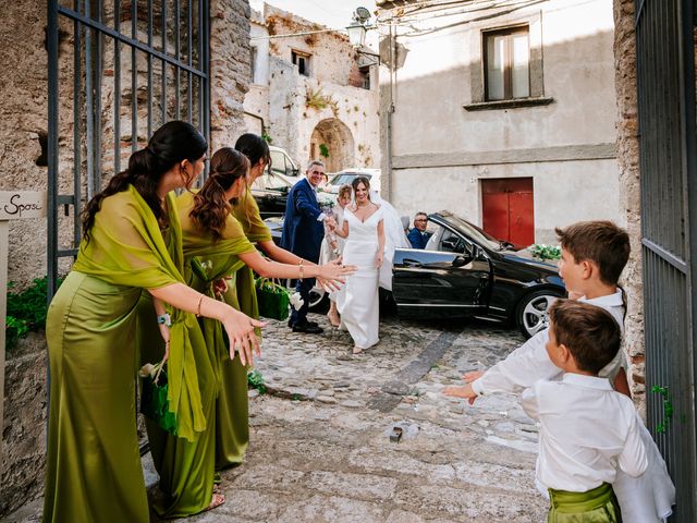 Il matrimonio di Enza e Gustavo a Bovalino, Reggio Calabria 31