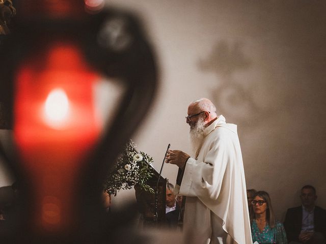 Il matrimonio di Cristina e Daniele a Tolentino, Macerata 16