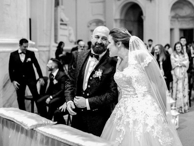 Il matrimonio di Luigi e Valentina a Piovà Massaia, Asti 23