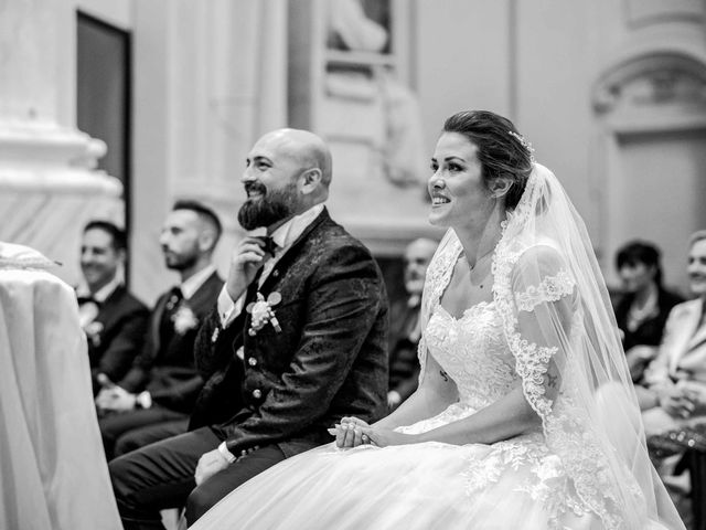 Il matrimonio di Luigi e Valentina a Piovà Massaia, Asti 28