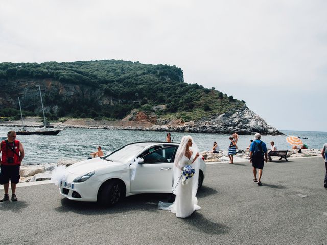 Il matrimonio di Ennio e Verusca a Portovenere, La Spezia 11