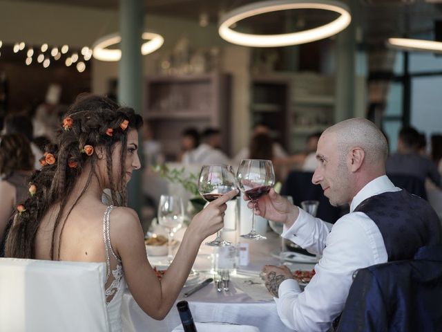 Il matrimonio di Mirko  e Erica  a Caprino Bergamasco, Bergamo 25