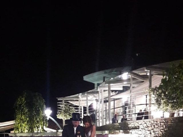 Il matrimonio di Mirko  e Erica  a Caprino Bergamasco, Bergamo 30