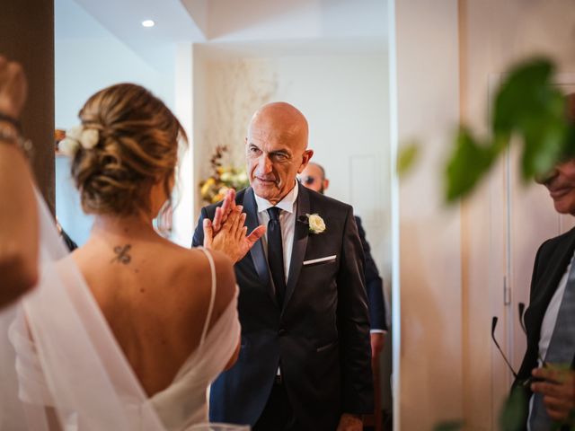 Il matrimonio di Ilaria e Gianluca a Bari, Bari 17