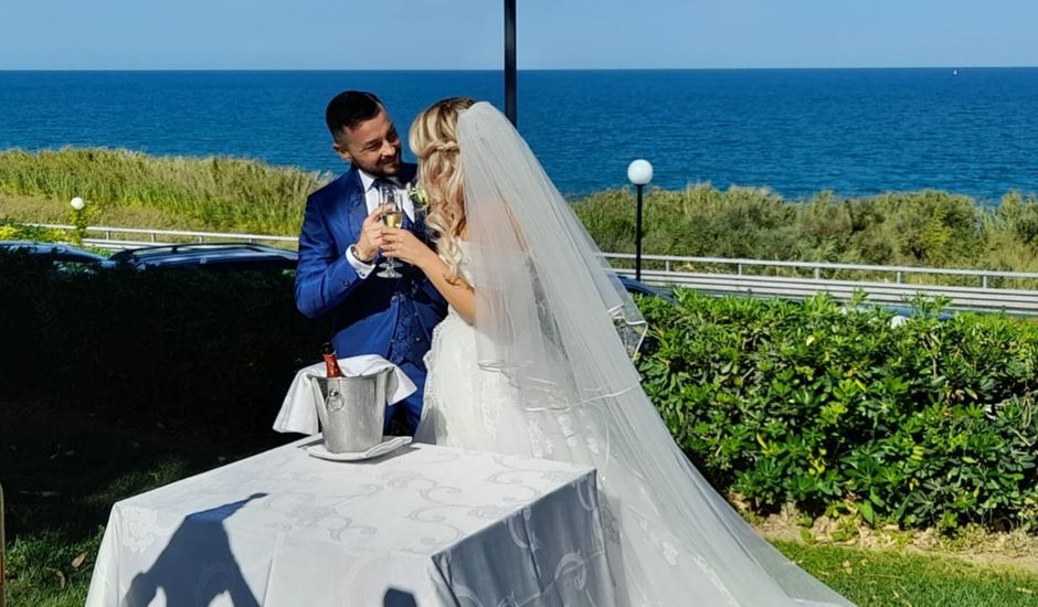 Il matrimonio di Ivan e Rosita a San Vito Chietino, Chieti