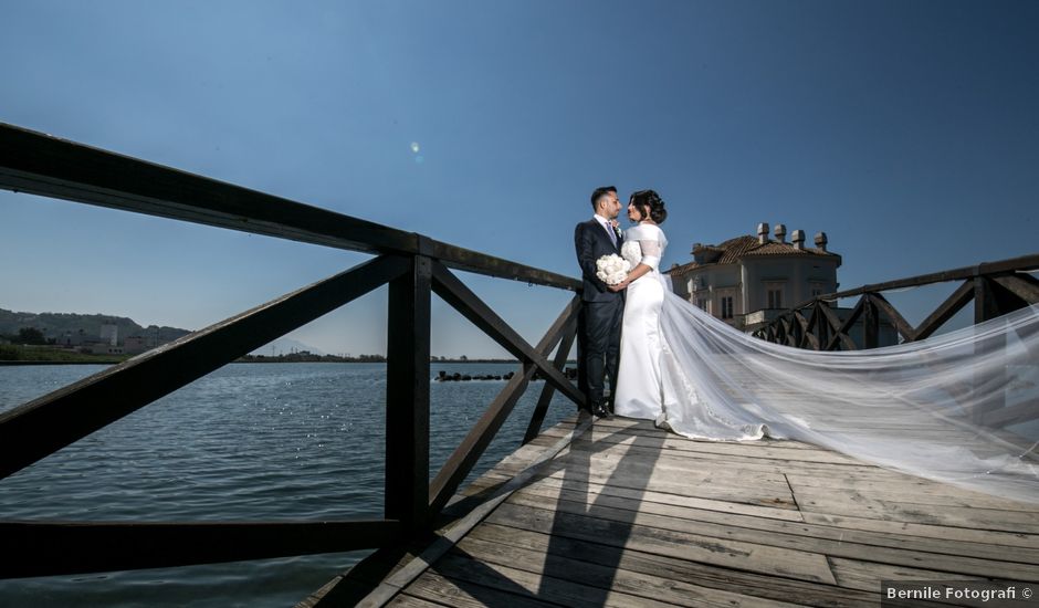 Il matrimonio di Eduardo e Carmela a Napoli, Napoli