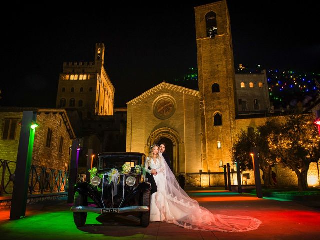 Il matrimonio di Giordano e Simona a Gubbio, Perugia 11