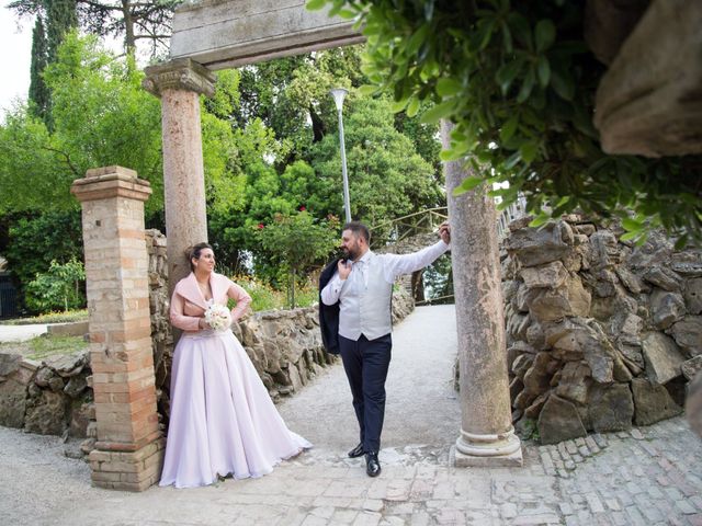 Il matrimonio di Gianluca e Claudia a Monsano, Ancona 9