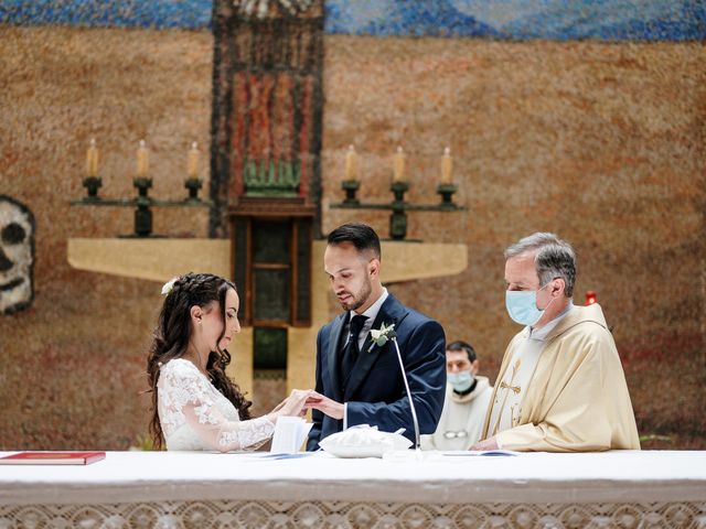 Il matrimonio di Marco e Laura a San Donato Milanese, Milano 32