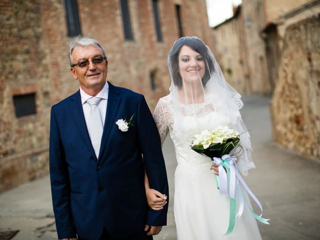 Il matrimonio di Gianni e Elisa a Cinigiano, Grosseto 7