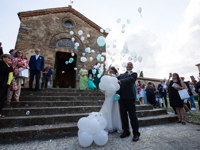 Il matrimonio di Gianni e Elisa a Cinigiano, Grosseto 16