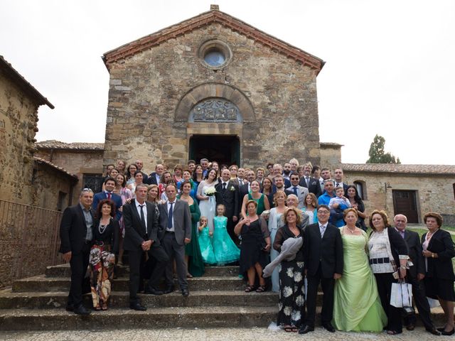 Il matrimonio di Gianni e Elisa a Cinigiano, Grosseto 17