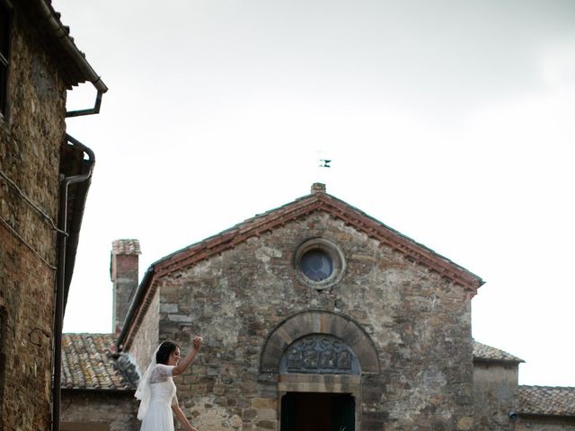 Il matrimonio di Gianni e Elisa a Cinigiano, Grosseto 23