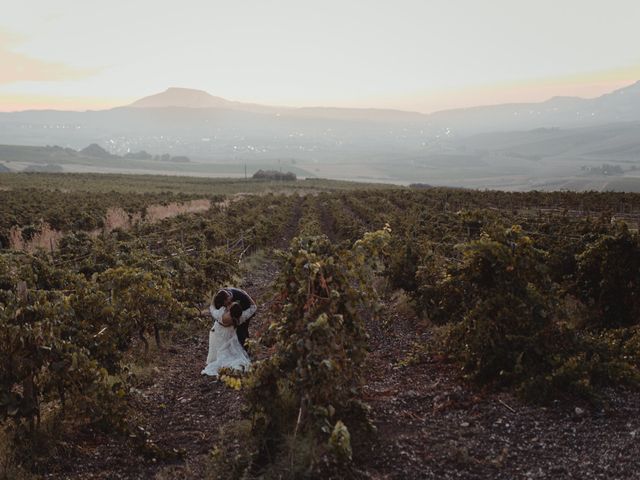 Il matrimonio di Jonathan e Valentina a Trapani, Trapani 26