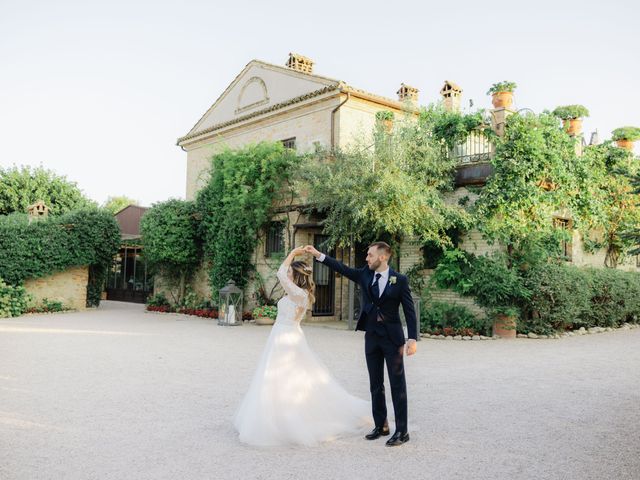 Il matrimonio di Andrea e Camilla a Castilenti, Teramo 173