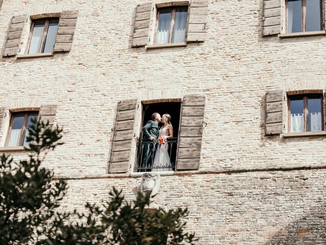 Il matrimonio di Carmelo e Emanuela a Montegridolfo, Rimini 17