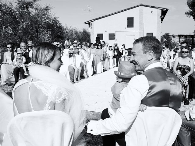 Il matrimonio di Maxence e Vanessa a Castelnuovo Berardenga, Siena 16