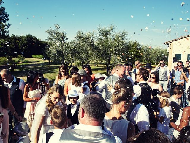 Il matrimonio di Maxence e Vanessa a Castelnuovo Berardenga, Siena 17